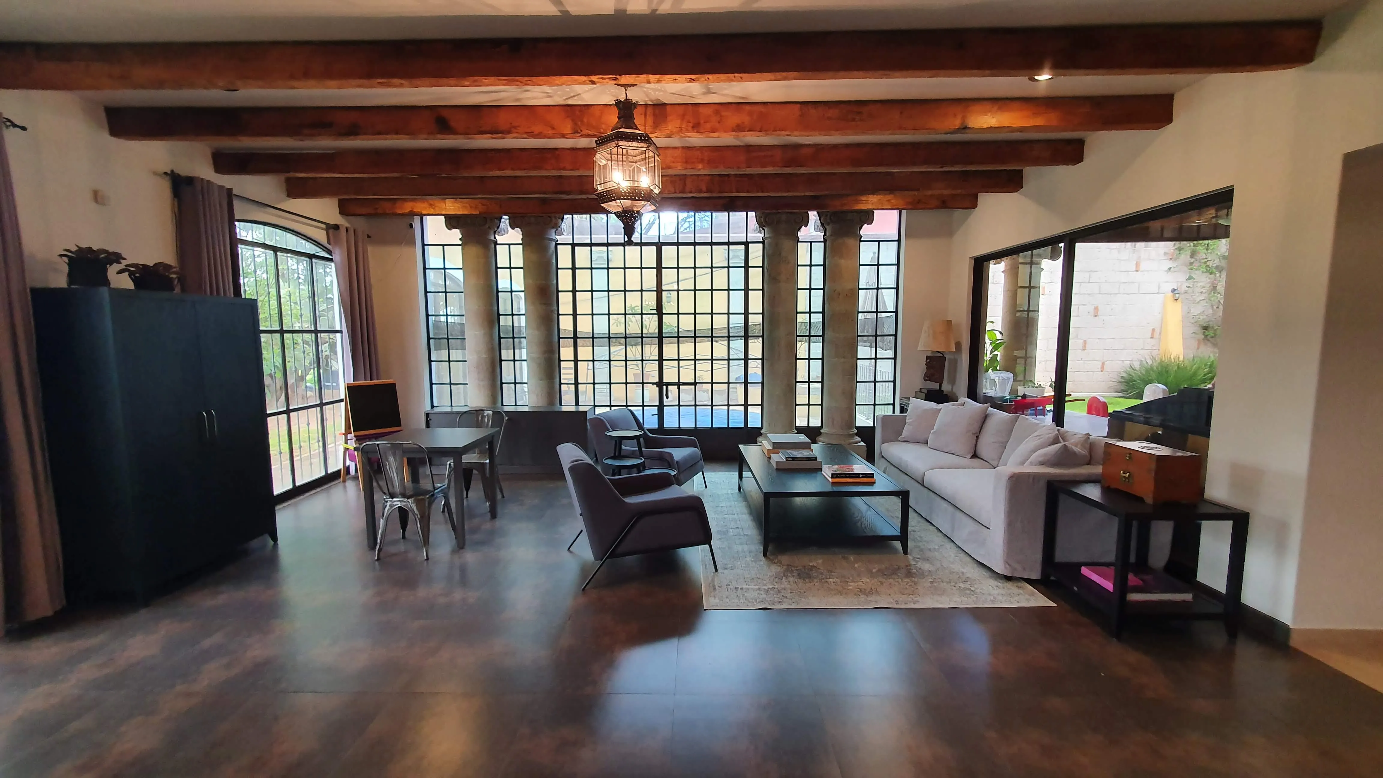 Multifuntional Living room